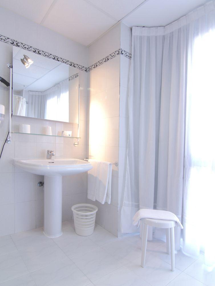 Hotel Don Rodrigo Palencia Bagian luar foto